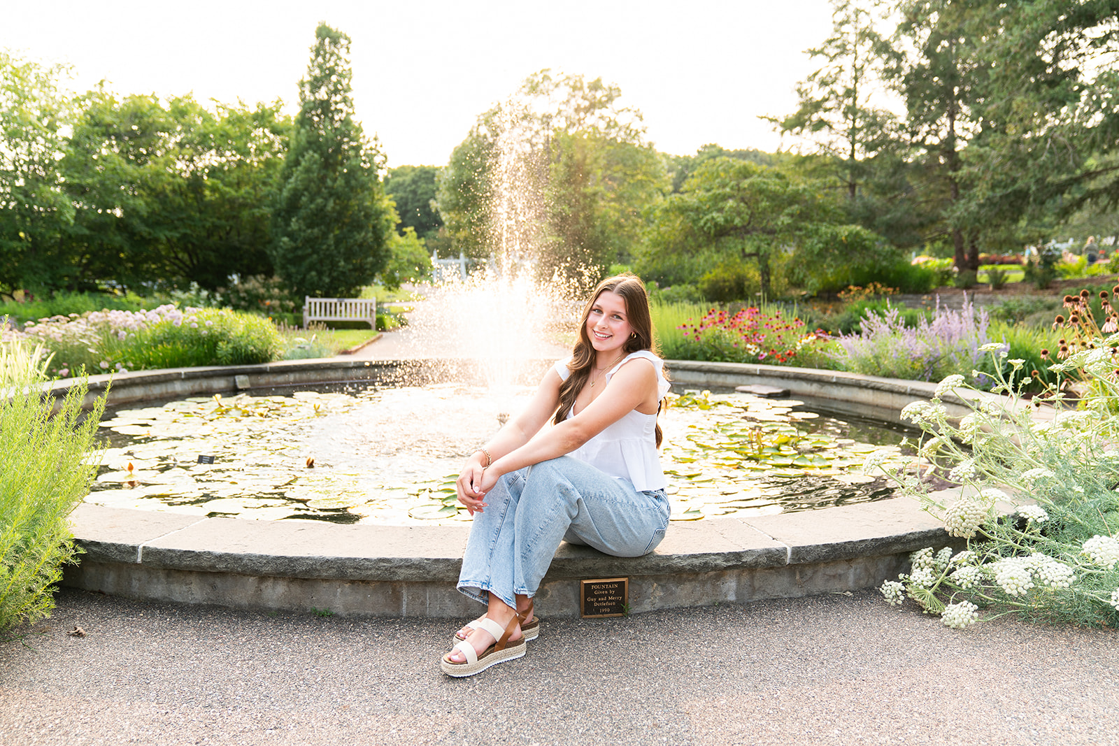 summer senior photo ideas