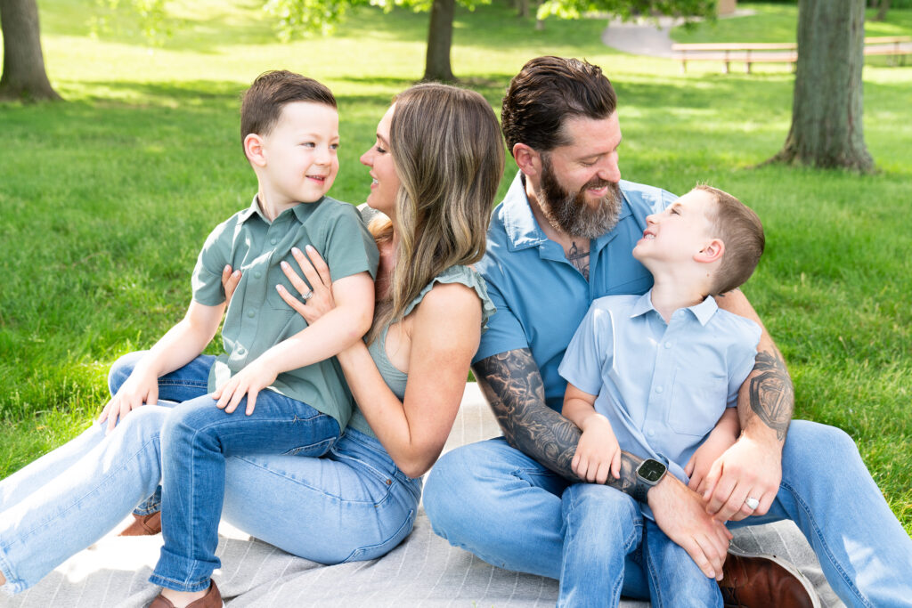 Minneapolis family photographer