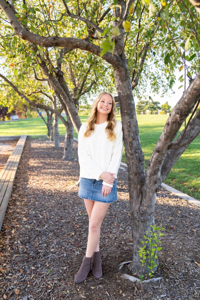 Cute outfit ideas for girls for senior pictures