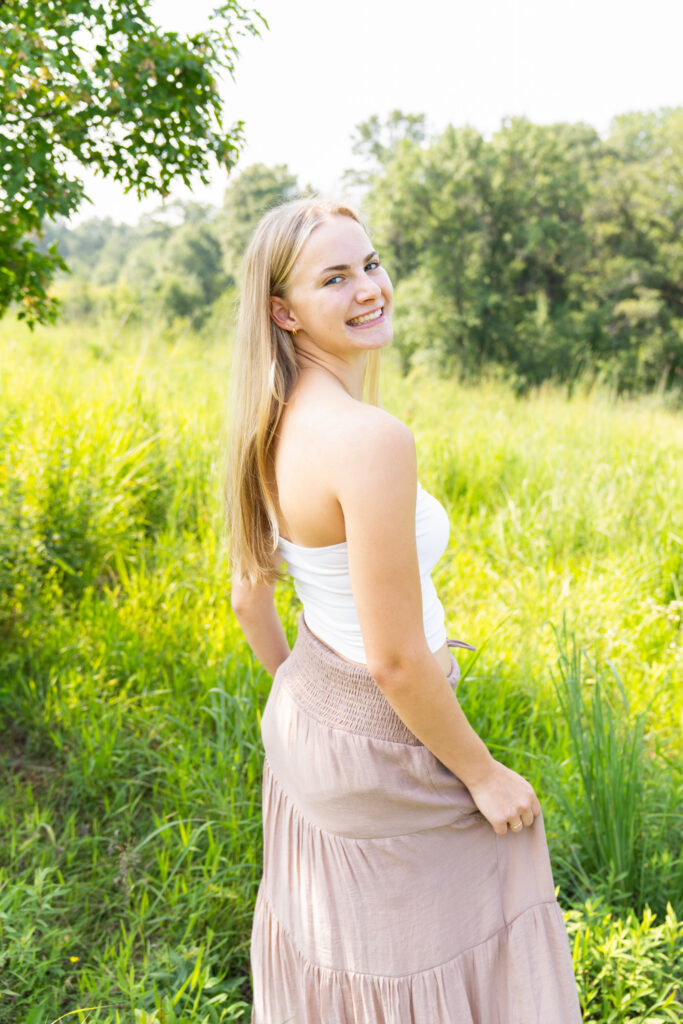 Kristen Elizabeth Photography senior pictures Lakeville, MN