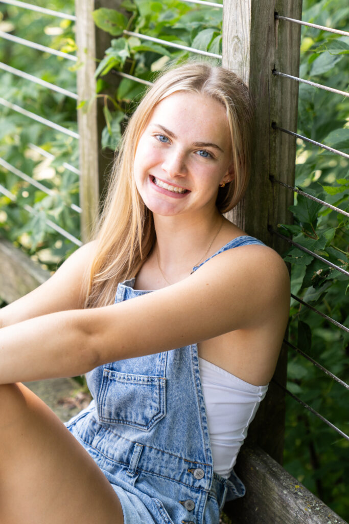 Lakeville senior photographer photographs senior at Lebanon Hills Regional Park in Eagan, MN.