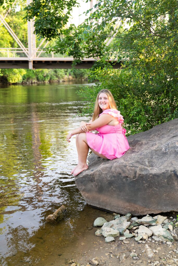 Senior pictures by the river